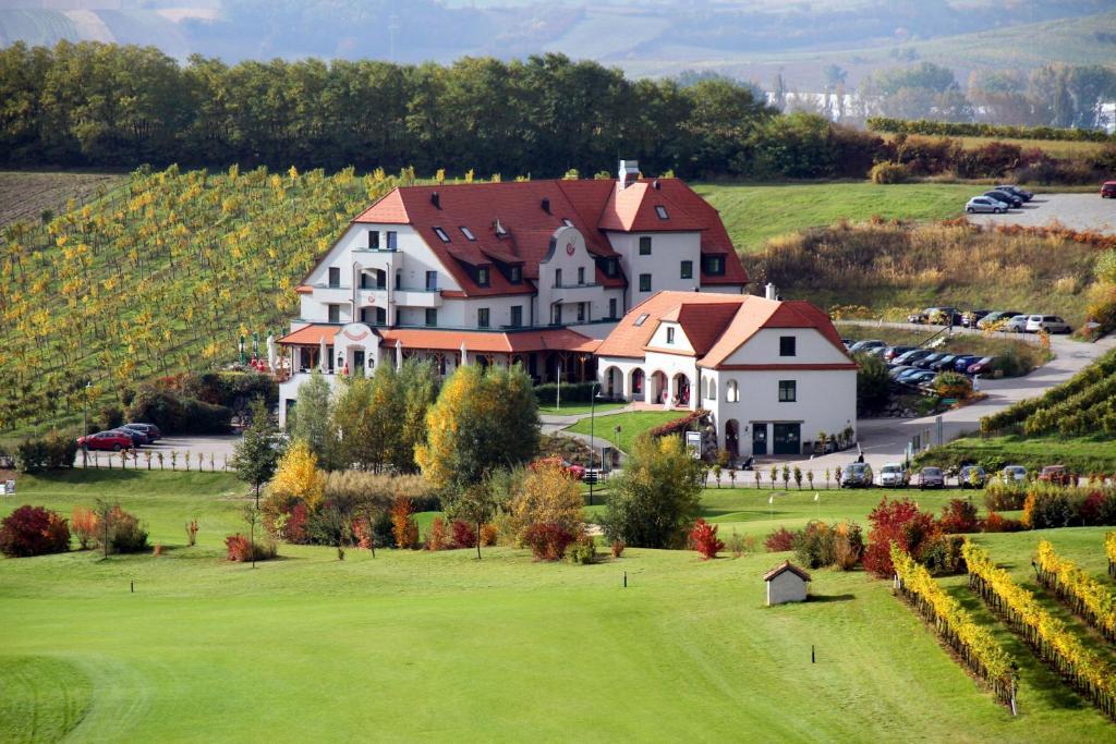 Hotel Neustifter Poysdorf Dış mekan fotoğraf